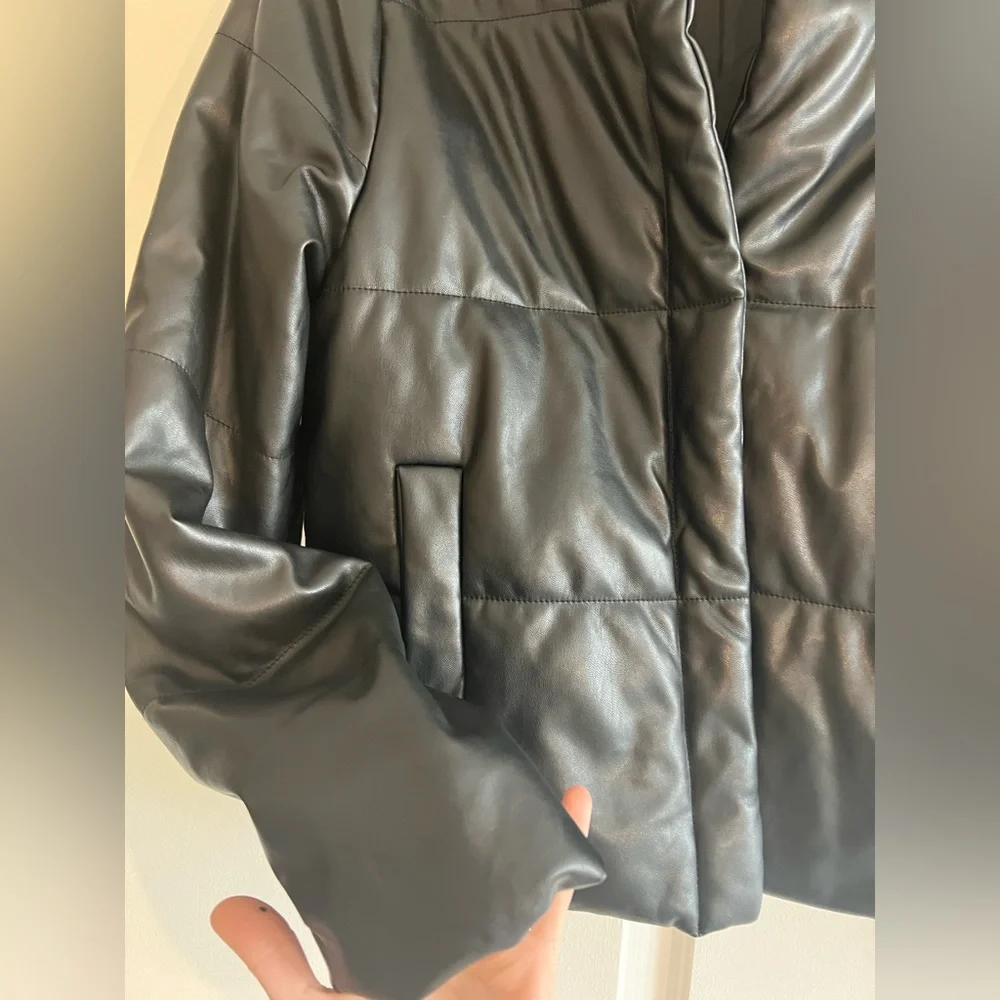Ci Soni Leather Puffer Jacket - Picture 3 of 4